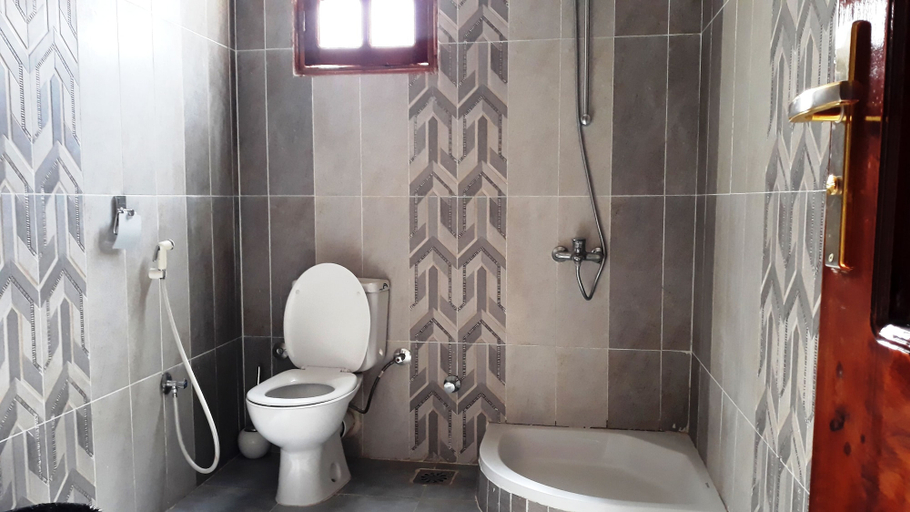 Bathroom 4, New Modern Flats, Luxor
