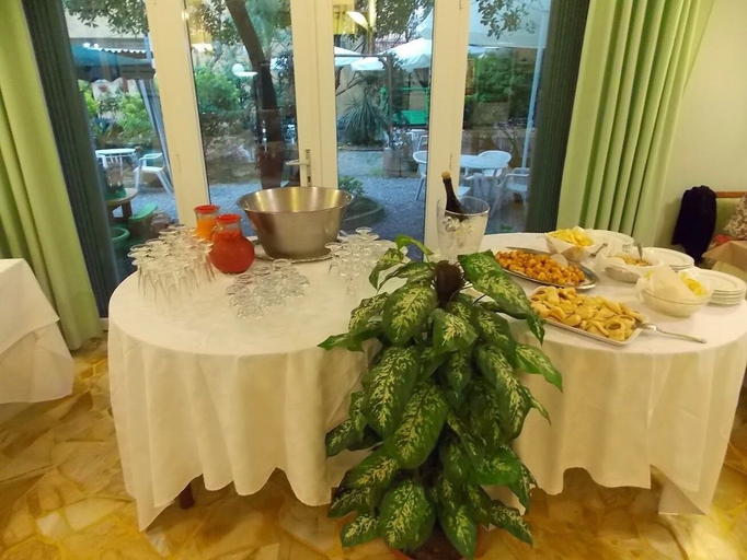 Food & Drinks 5, Hotel Arco del Sole, Genova