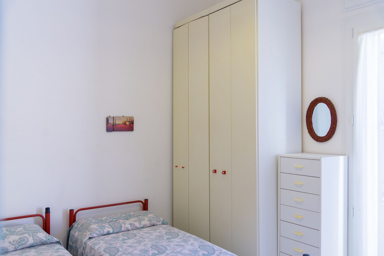 Room 3, Appartamento Poggio Al Sole, Livorno