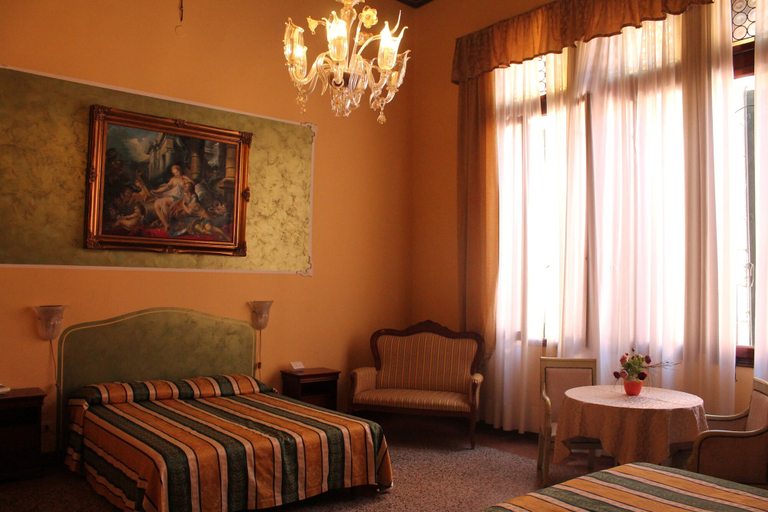 Others 4, Lion Morosini Palace, Venezia
