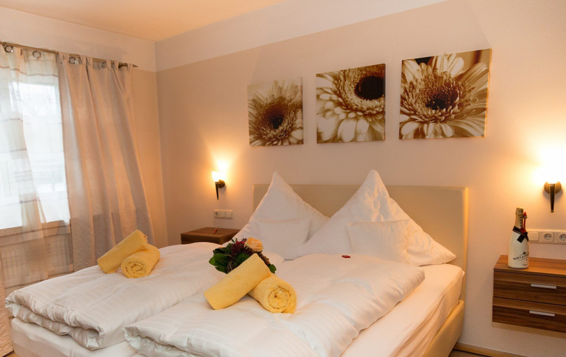 Bedroom 4, Hotel Homburger Hof, Hochtaunuskreis