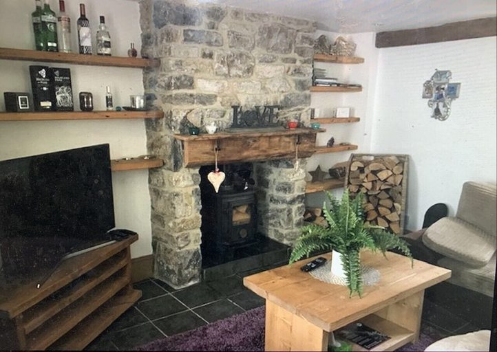 Others 4, Cavedale cottage, Derbyshire