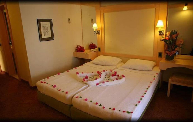 Bedroom 5, Ladonia Hotels Delmare - All Inclusive, Bodrum