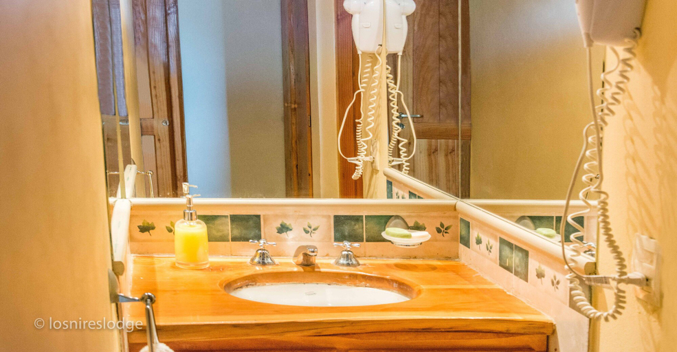 Bathroom 4, Los Ñires Lodge, Bariloche