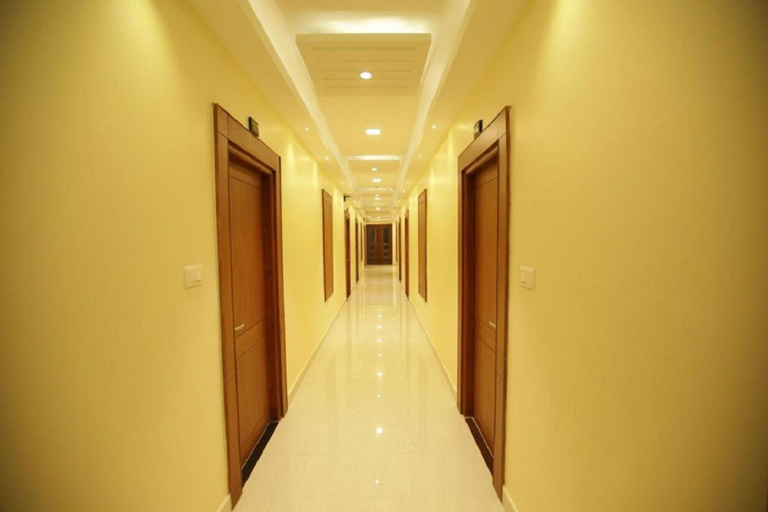 Others 5, I Residency, Puducherry