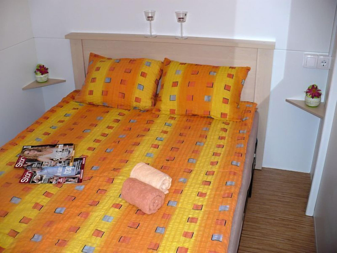 Bedroom 2, Victoria Mobilehome Camping park Soline, Biograd na Moru