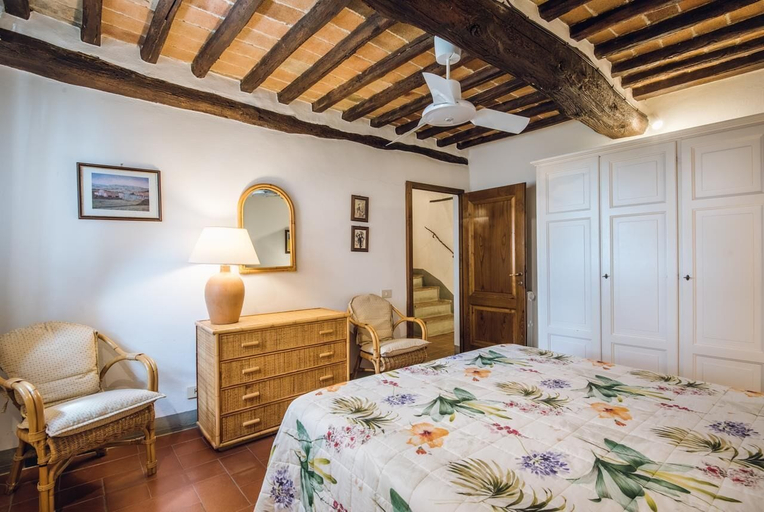 Bedroom 3, Agriturismo La Ferrozzola, Siena