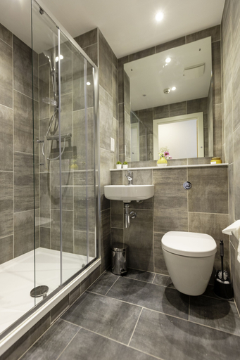 Bathroom 3, The Westwood Apartments