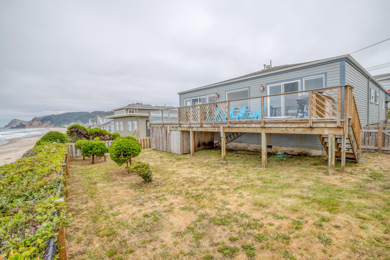 Exterior & Views 2, North Jetty House, Lincoln