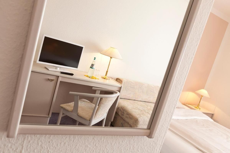 Bedroom 2, Hotel Reutereiche GmbH, Mecklenburgische Seenplatte