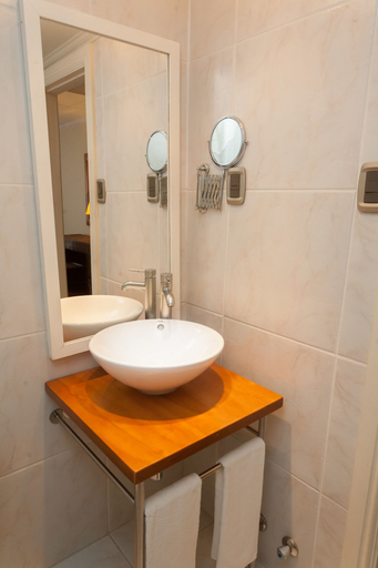 Bathroom 3, Lodge Lakutaia, Antártica Chilena