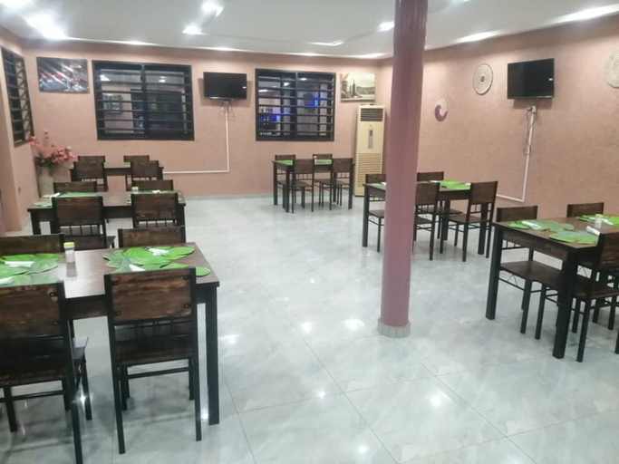 Food & Drinks 5, Hotel Mivacity, Golfe (incl Lomé)