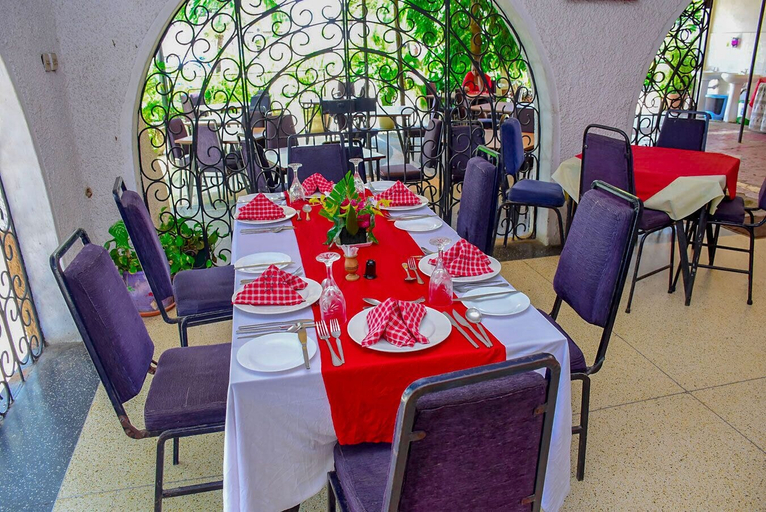 Food & Drinks 5, ACK Guest House Mombasa, Likoni
