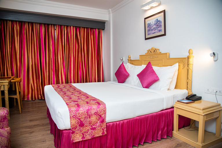 Bedroom 3, Golden Parkk, Kolkata