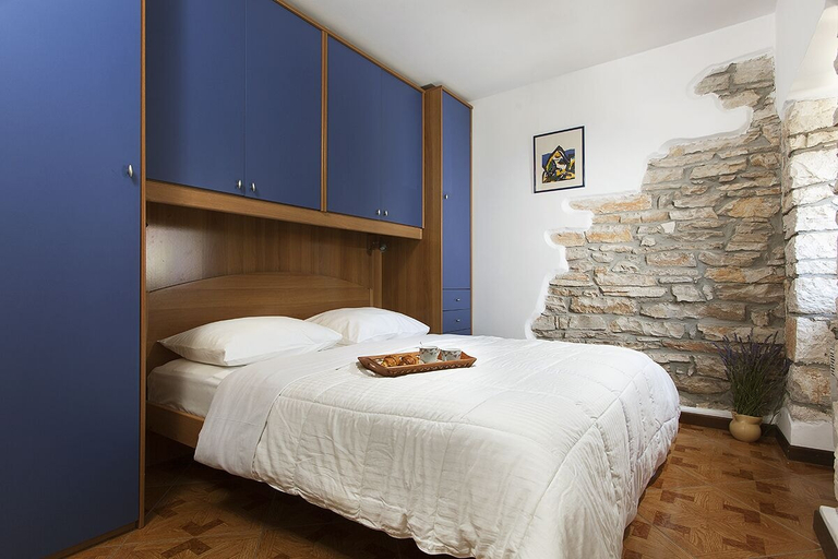 Bedroom 3, Casa Torci, Novigrad