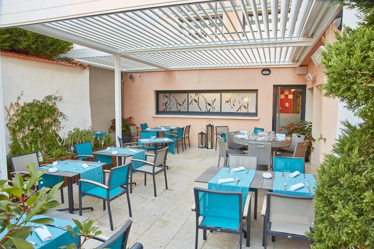 Food & Drinks 4, Le Place Neuve, Rhône