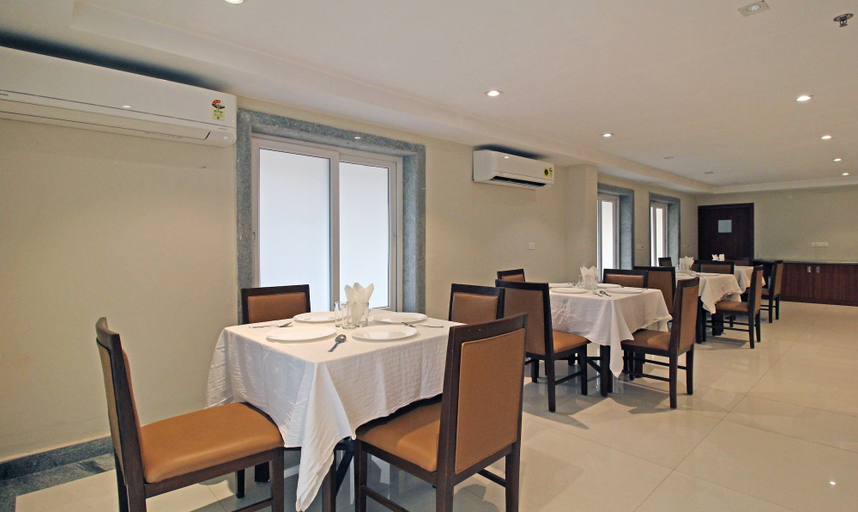 Food & Drinks 5, Treebo Asl Prime, Gariahat, Kolkata
