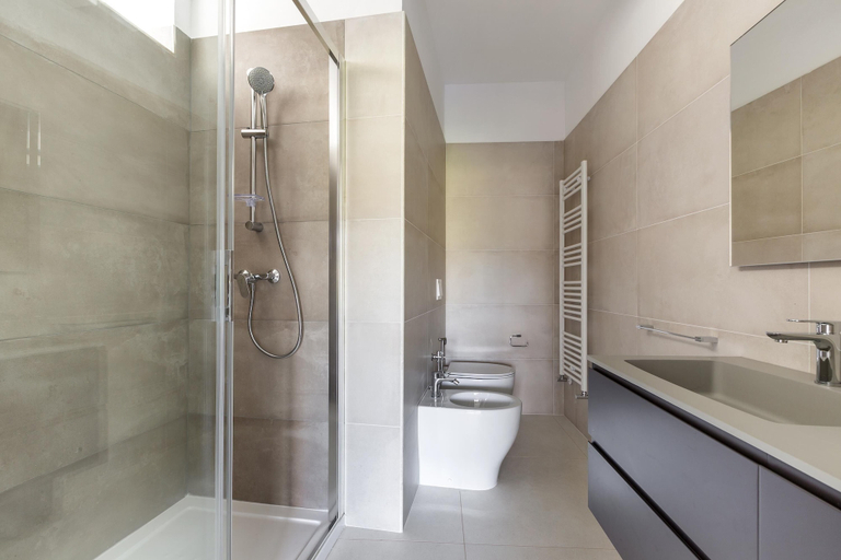 Bathroom 2, 1936 Bella Vita Appartamento Fabio, Lecce