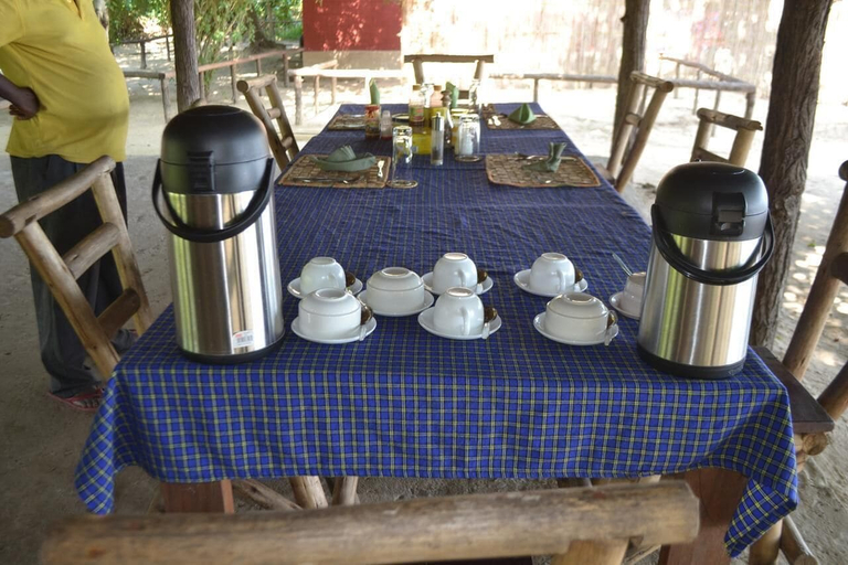 Food & Drinks, Mikumi Faru Luxury Tented Campsite, Kilosa