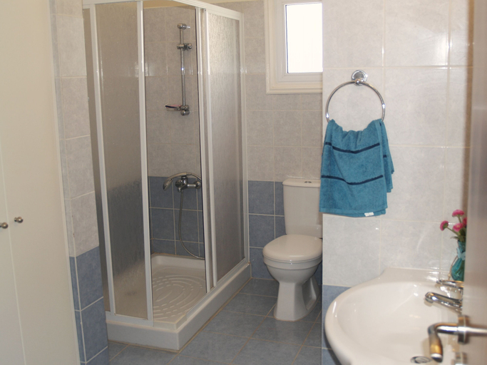 Bathroom 3, Villa Nektaria Green Bay DPSV308