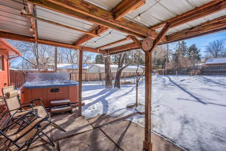 Food & Drinks, 4brbroadmoor Retreathottub, Firepit, Near Trails, El Paso