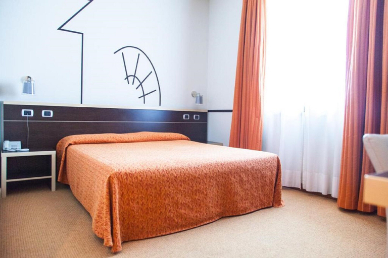 Bedroom 2, LVG Hotel Collection - Al Mulino, Alessandria