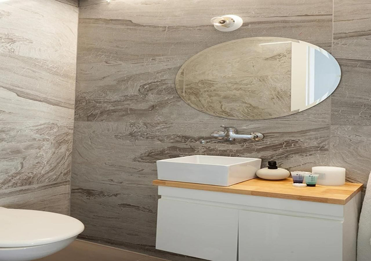 Bathroom 4, Luxury Penthouse on High Floor with Hot Tub