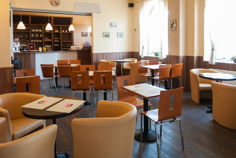 Food & Drinks 5, Residence VYSTA, Praha 7