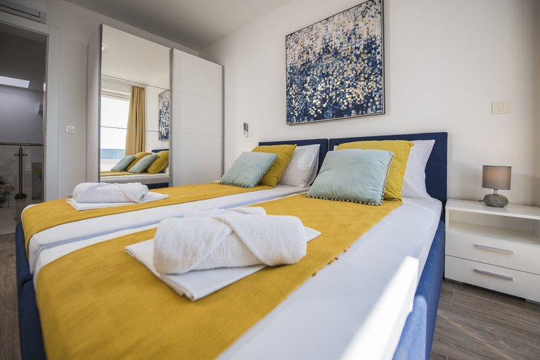 Bedroom 2, Luxury Villas Royal II with Private Pool, Novalja