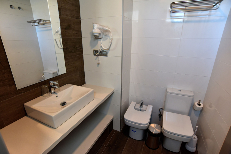 Bathroom 3, TC Hotel Doña Luisa, Las Palmas