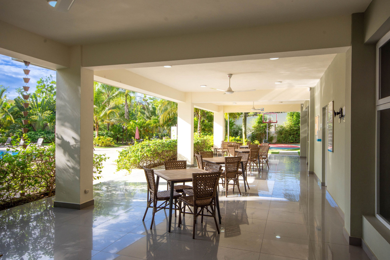 Food & Drinks, Modern Apt With free parking and AC 3brs, Santiago de los Caballeros