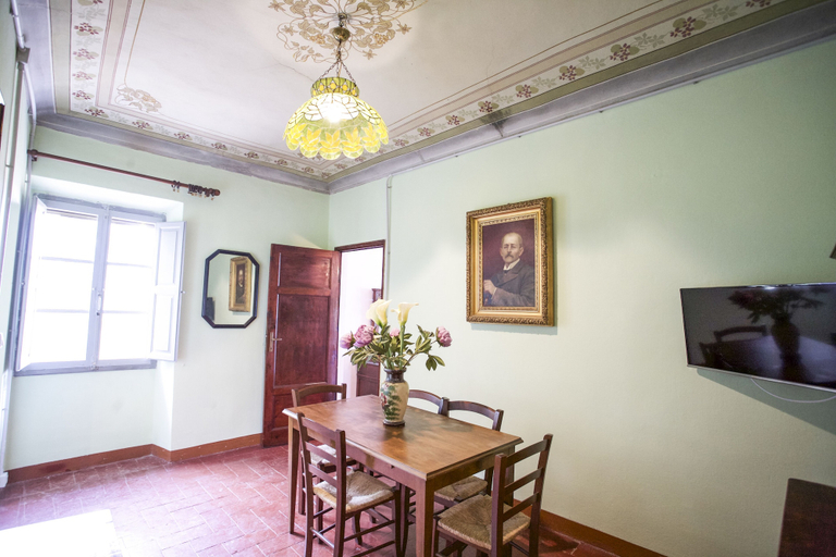 In-room dining 5, Appartamento Podere San Marco, Livorno