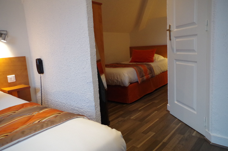 Bedroom 3, Logis Hotel Beaudon, Oise