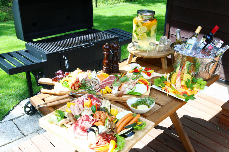 Food & Drinks 5, Rental Villa Cachette, Oshino