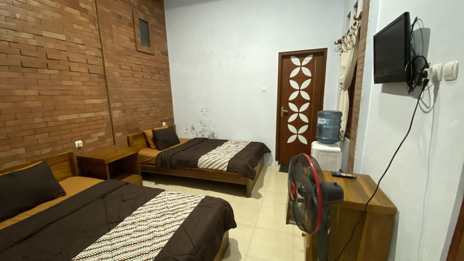 Bedroom 3, Homestay Candi Pawon Fahrurohman Syariah, Magelang