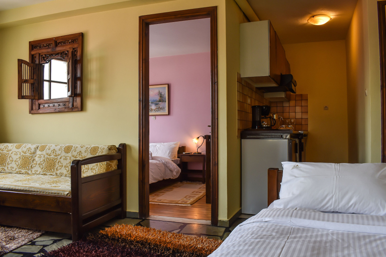 Bedroom 3, Dio Studios, Central Greece