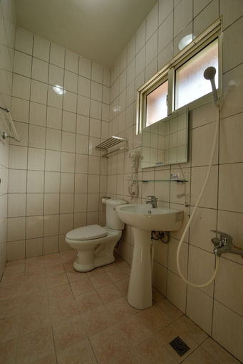 Bathroom 3, Taliwen B&B, Nantou