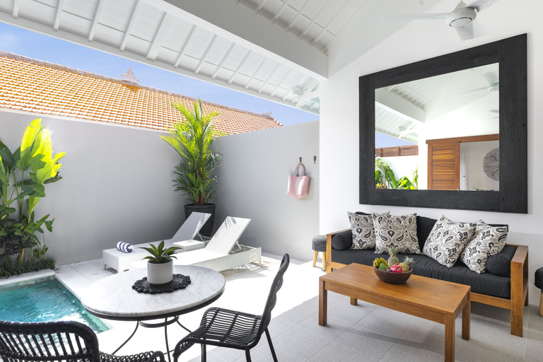 Others 5, Villa Pandi, Badung