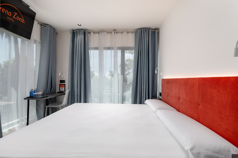 Bedroom 3, Arena Zone Hotel, Valencia