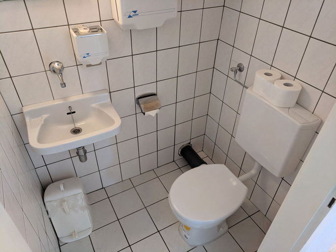 Bathroom 5, Hotel Haus Sonnschein, Cochem-Zell