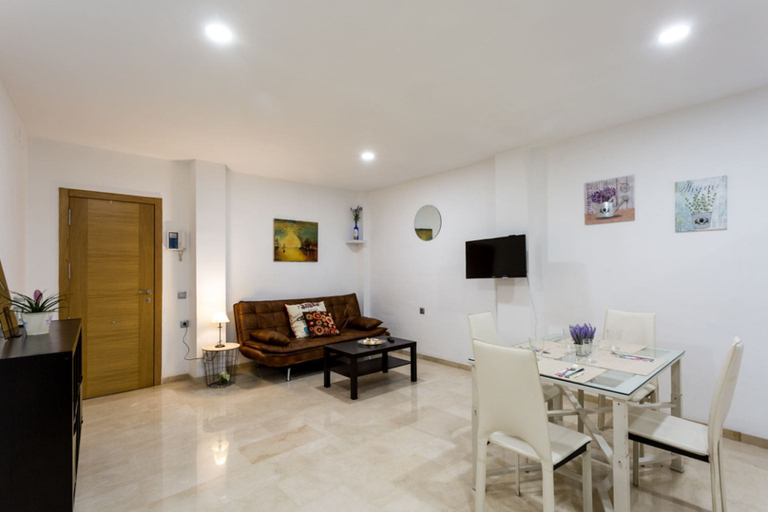 Others 5, Apartamento Alameda Santa Clara, Sevilla