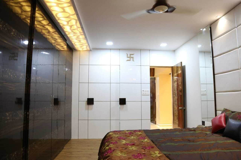Others 3, Elegant Hospitality and Services, Thane