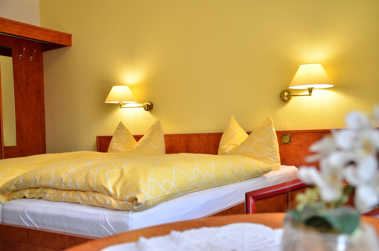 Bedroom 3, Hotel Deutsches Haus, Eichsfeld