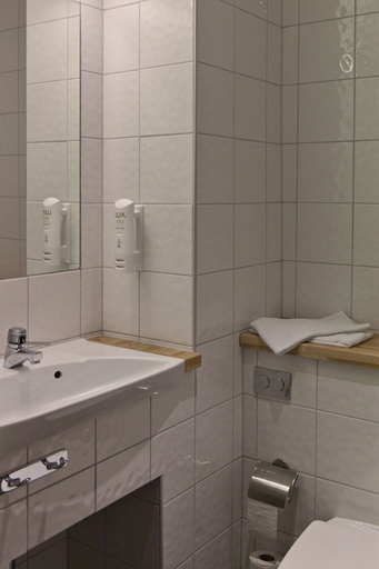 Bathroom 3, Eriksgårdens Fjällhotell, Härjedalen