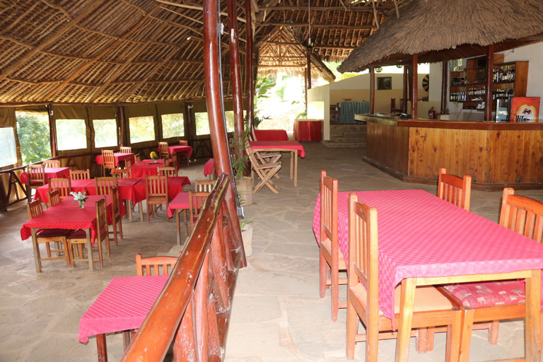 Food & Drinks, Taita Rocks Hotel, Wundanyi