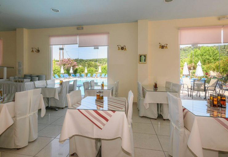 Food & Drinks 5, Dinos Hotel, Ionian Islands