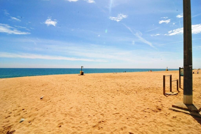 Others 5, HomeHolidaysRentals  Maritim V, Barcelona