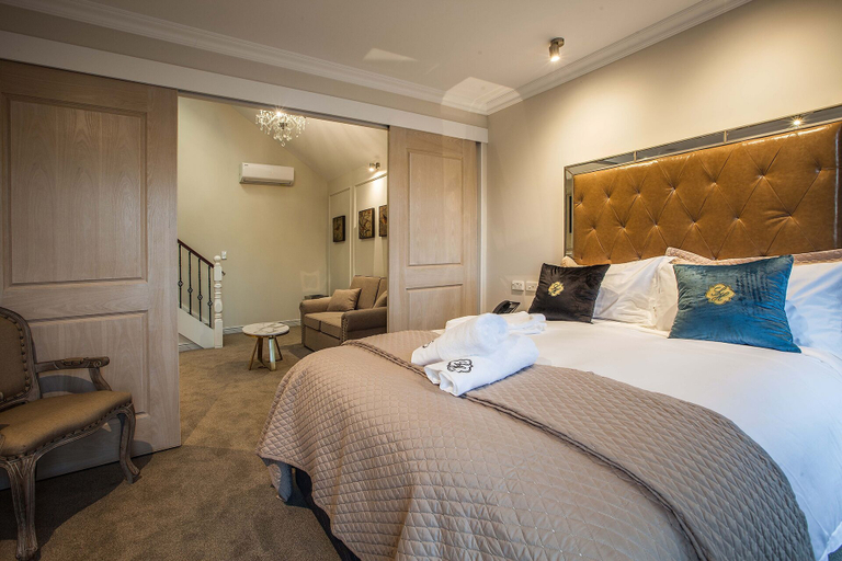 Bedroom 4, The Salisbury Luxury Class, Christchurch