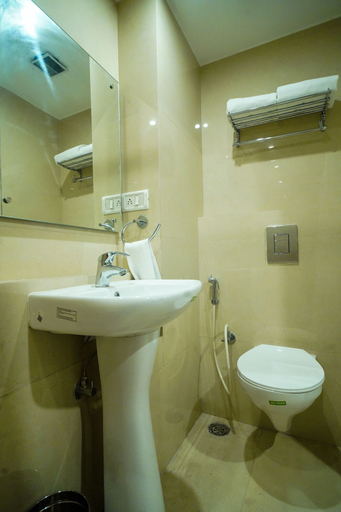 Bathroom 4, Welkin Hotel, Hyderabad