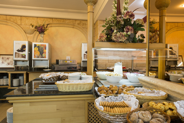 Food & Drinks 5, Hotel Venecia Paguera, Baleares